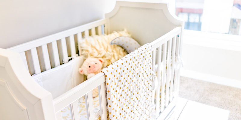 how to choose a crib for your baby